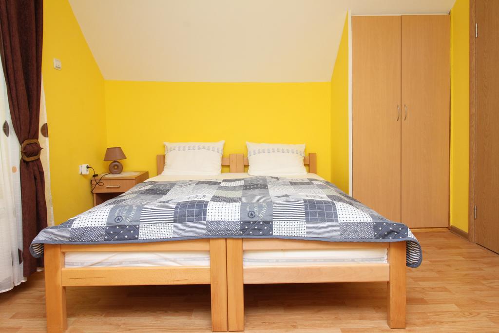Apartments Junior Zlatibor Exteriör bild