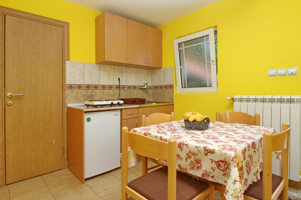 Apartments Junior Zlatibor Exteriör bild