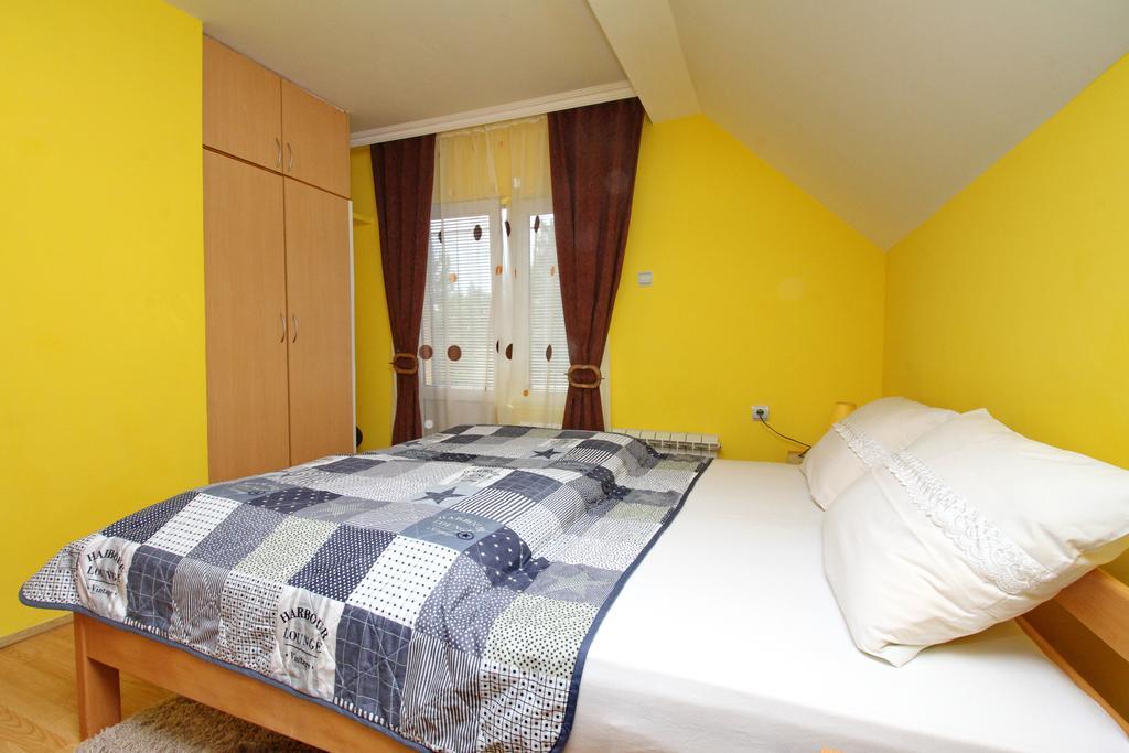 Apartments Junior Zlatibor Exteriör bild