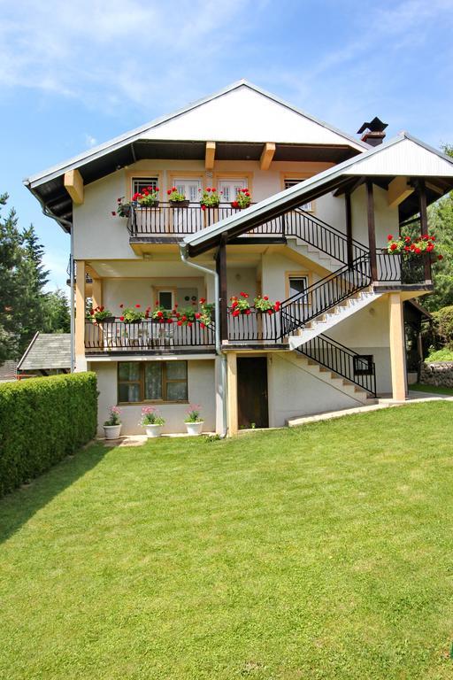 Apartments Junior Zlatibor Exteriör bild