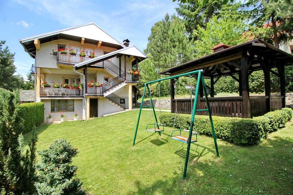 Apartments Junior Zlatibor Exteriör bild